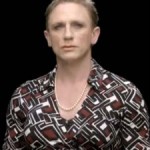 jamesbonddrag225.jpg