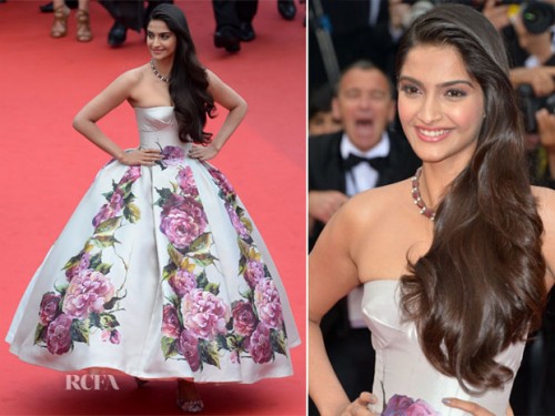 Sonam Kapoor in a Dolce & Gabbana dress with printed pumps at the screening of Jolie & Jeune. Source: RCFA