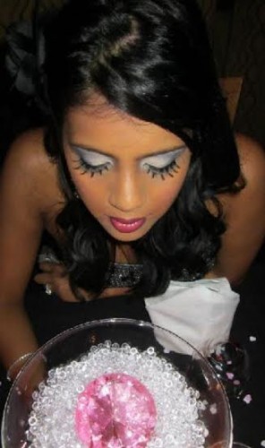 Makeup by Shafeena Khan. (Photo via ShafeenaKhan.com).