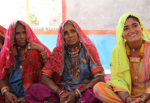 Rajasthani women in Self Help Groups Source: http://www.gravis.org.in/index.php?option=com_content&task=view&id=23&Itemid=43