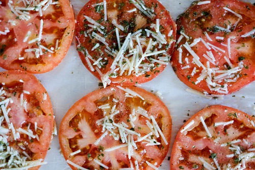 Get snacking on these Parmesan Tomato Crisps