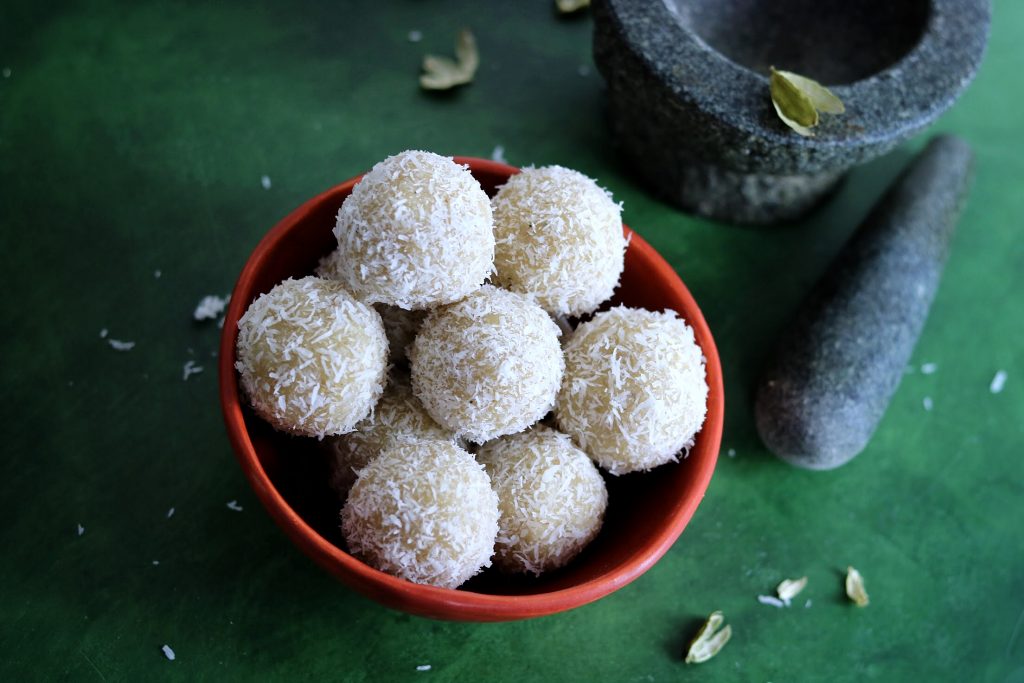 Independence Day Coconut Laddus: A Hyphenated Celebration